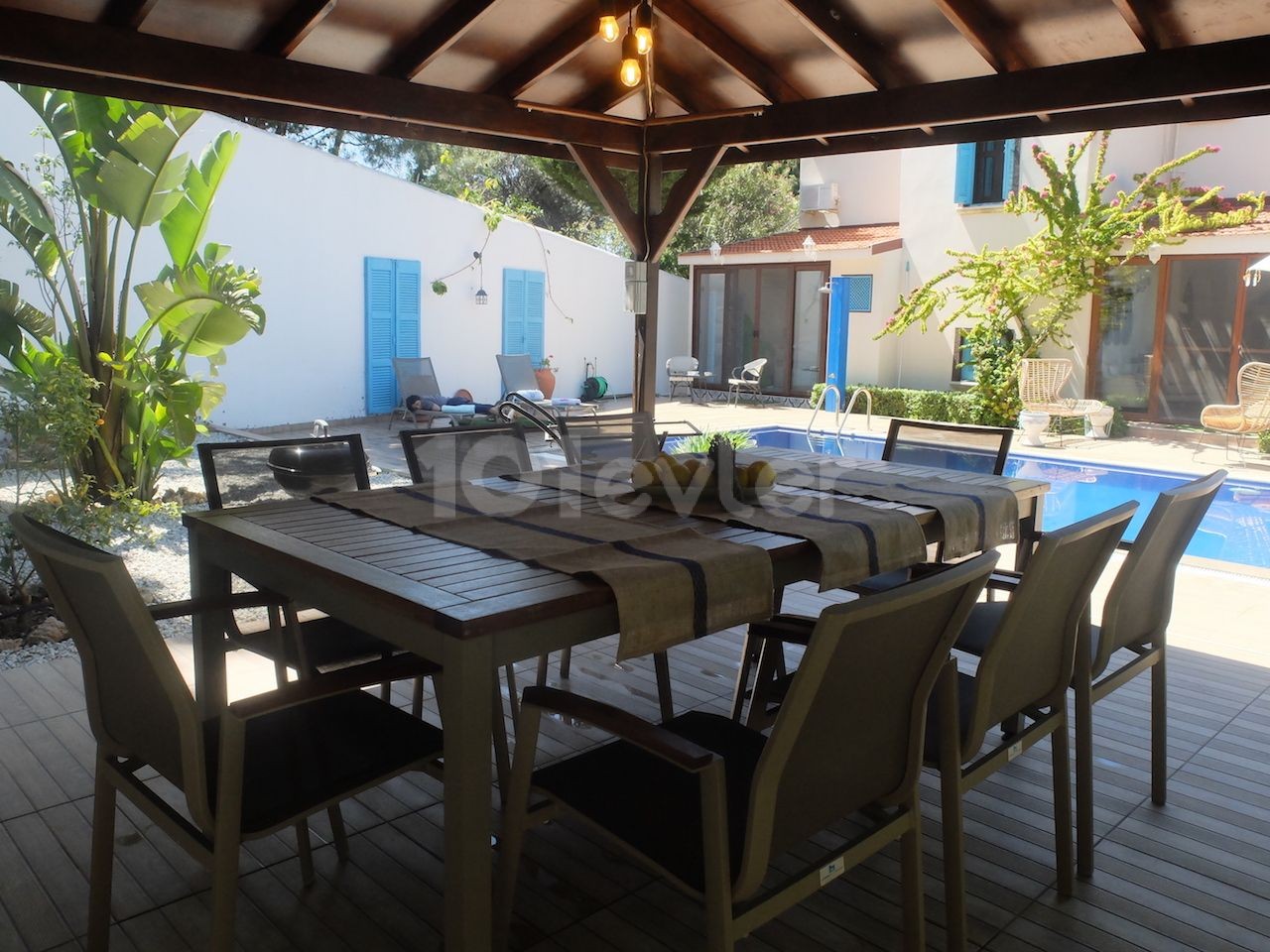 Stunning 4 bedroom luxury villa for sale set in the tranquil Catalkoy