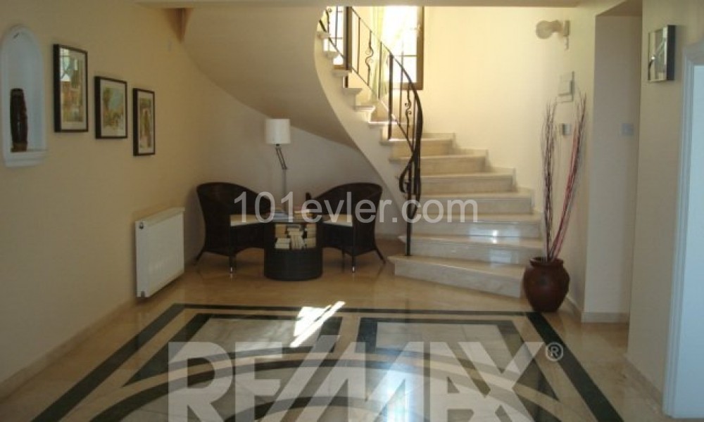 Detached Villa-Bellapais ** 