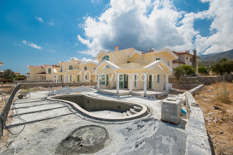 Luxusvilla Mit 3 Schlafzimmern ** 