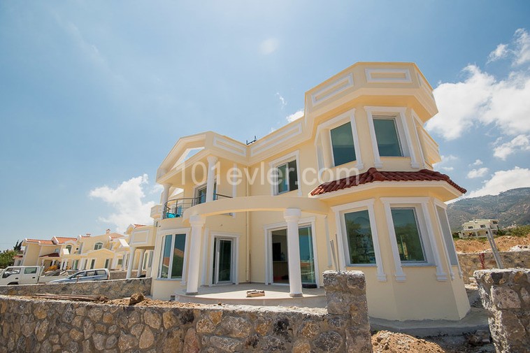 3 Yatak Odalı Lüks Villa