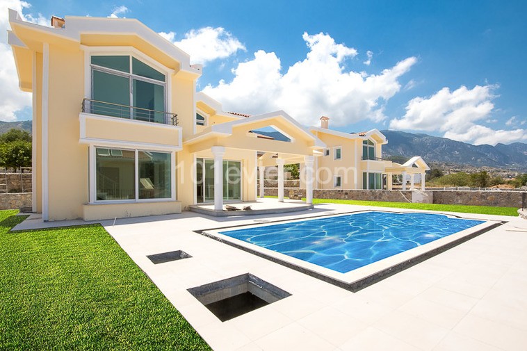 Luxury 3 bed Villa