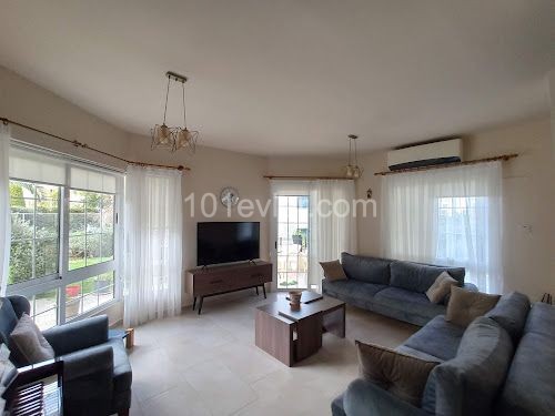 Garden floor flat in Kyrenia center ** 