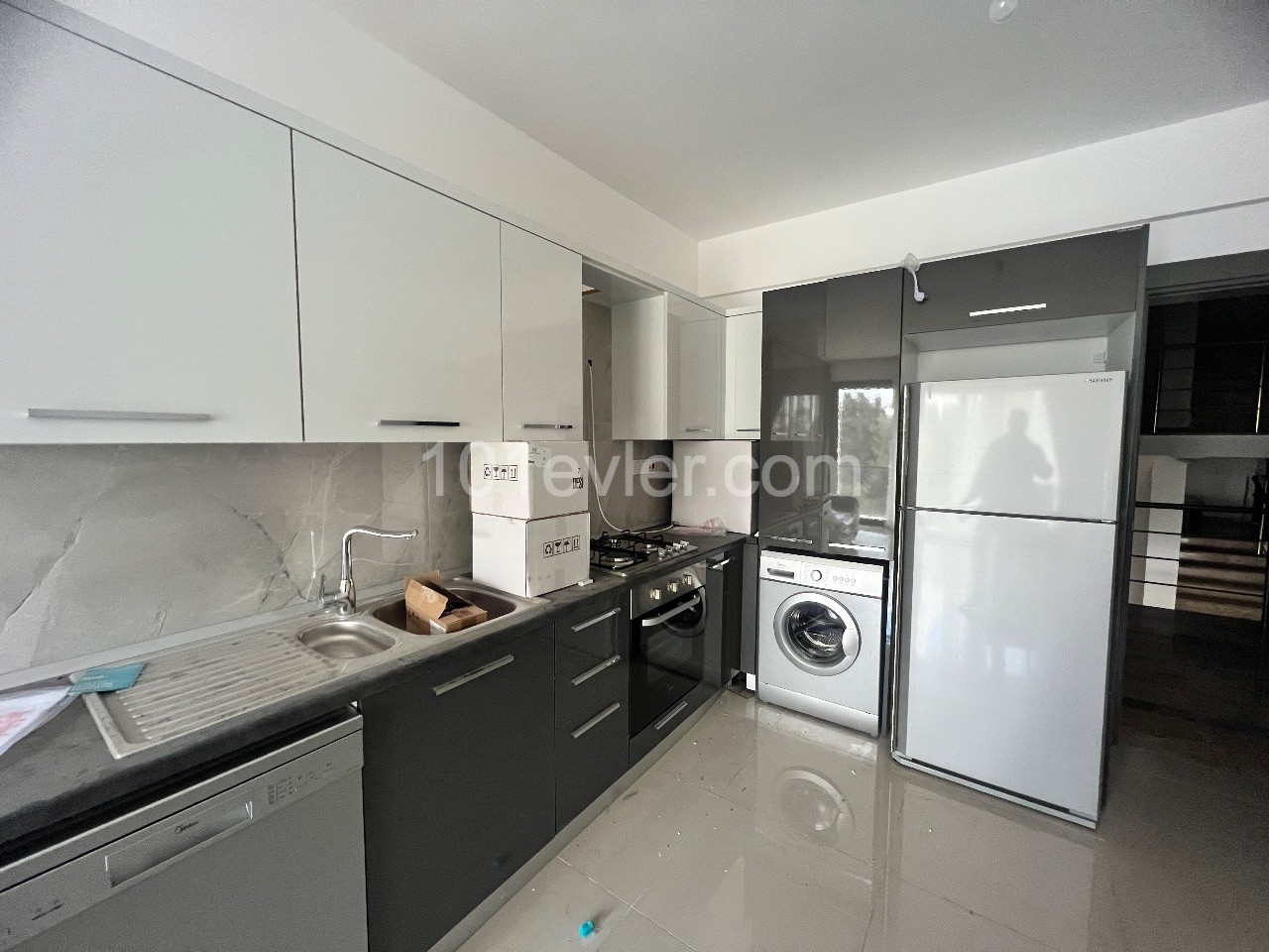 2+1 for rent in the center of Kyrenia ** 