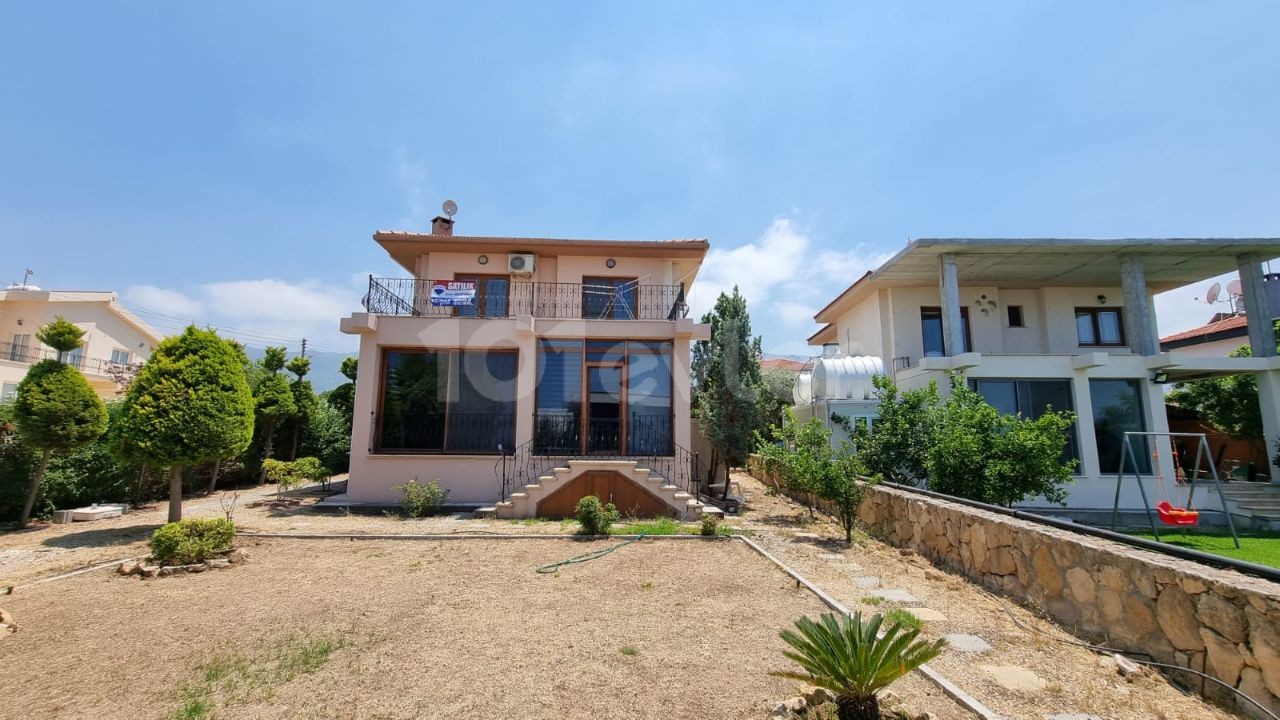 4+1 Villa for Sale in Walking Distance to the Sea in Çatalköy ** 