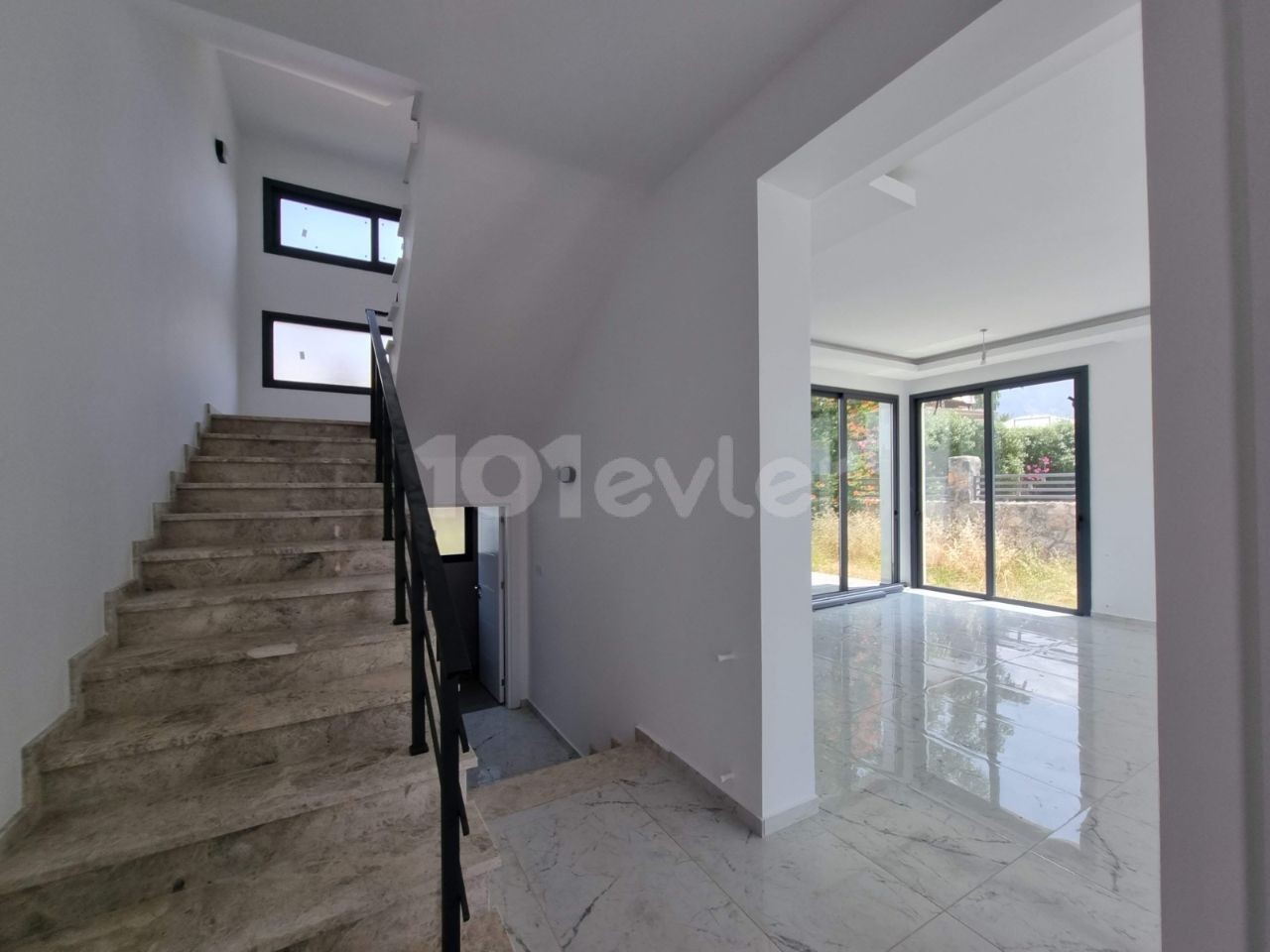 Twin villa for sale in Kyrenia Alsancak region with shared pool ** 