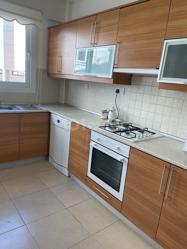 3 + 1 apartments for sale in Alsancak ** 