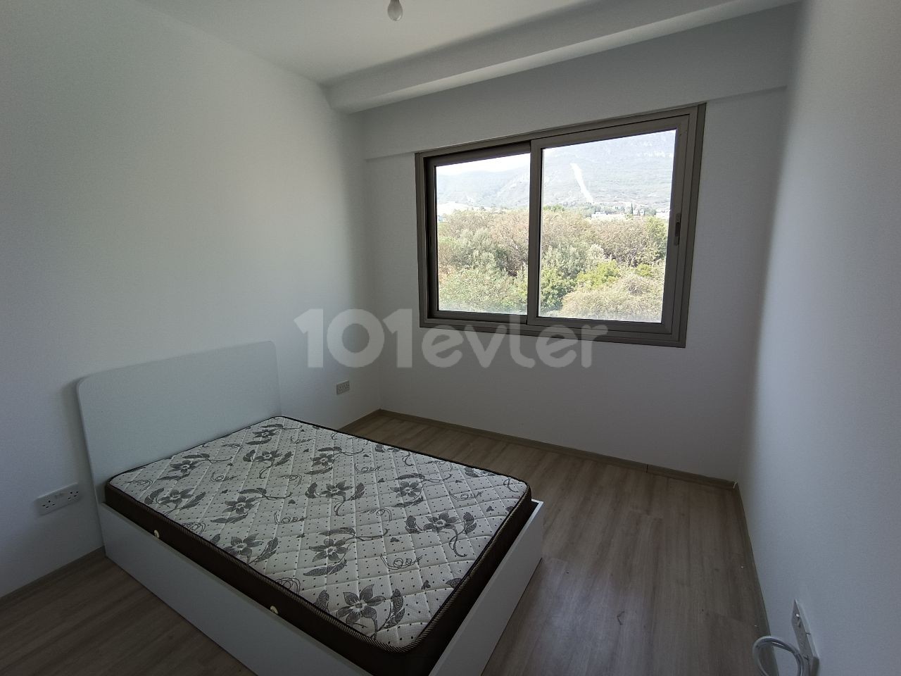 A Beautiful 2+1 Apartment in Kyrenia Center