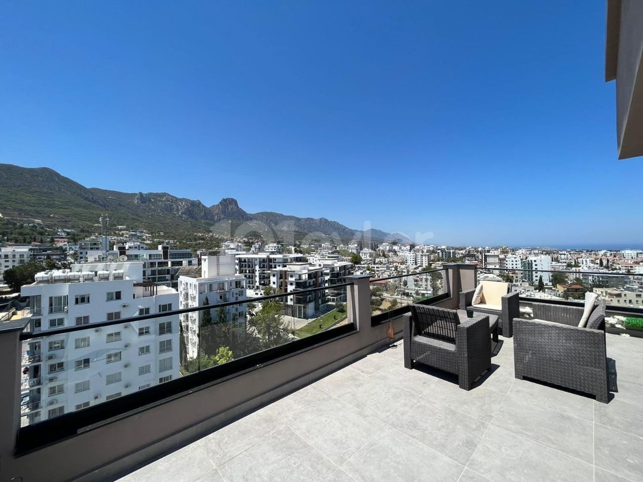 2+1 Penthouse For Rent With Sea And Mountain Views ** 