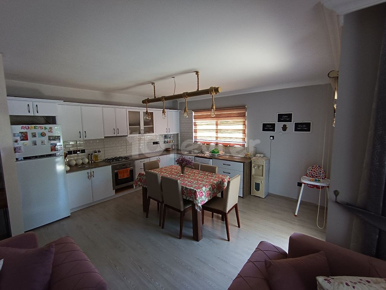  A cozy 3+1 in heart of Kyrenia 