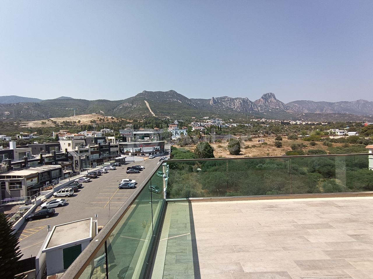 PERFEKTE PENTHOUSE ZUM VERKAUF IN KYRENIA ZENTRUM ** 