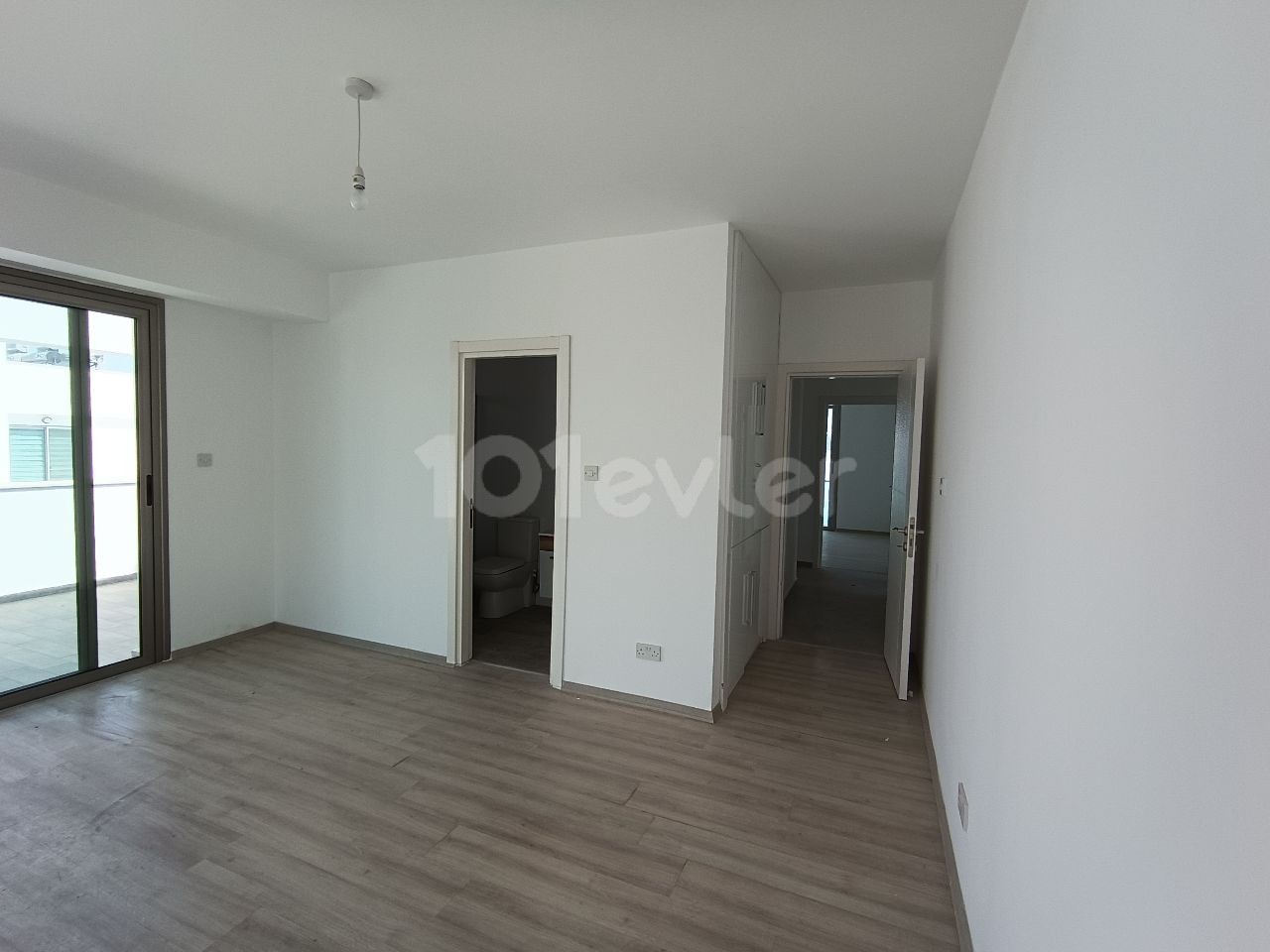 GİRNE MERKEZ MÜKEMMEL SATILIK PENTHOUSE