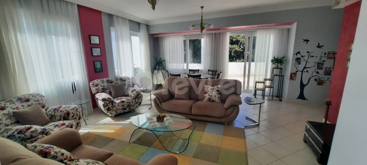 Girne Merkez´de Penthouse Daire