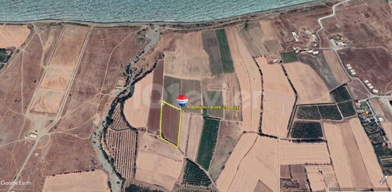 Zu verkaufen 6 Acres 1 Haus 2500 Ay2 Feld zu verkaufen in Guzelyurt Gaziveren