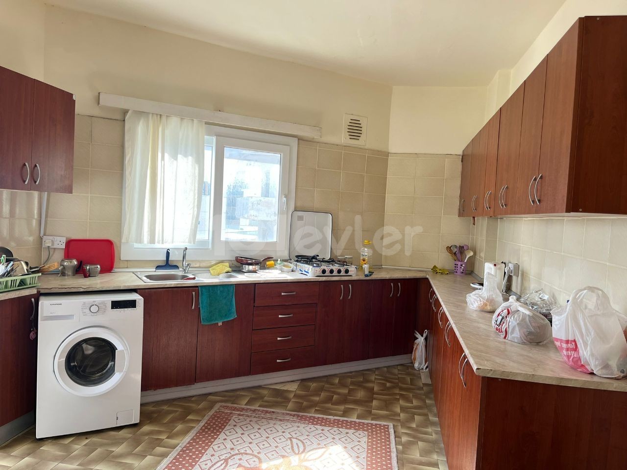 2+1 Apartment for Sale in Kyrenia Center