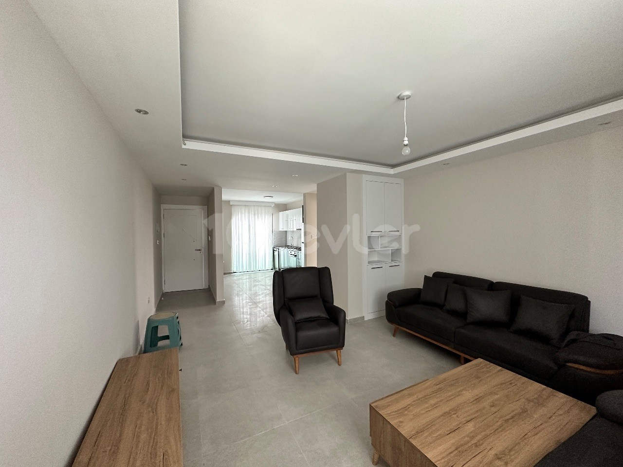 2+1 for rent in Kyrenia center