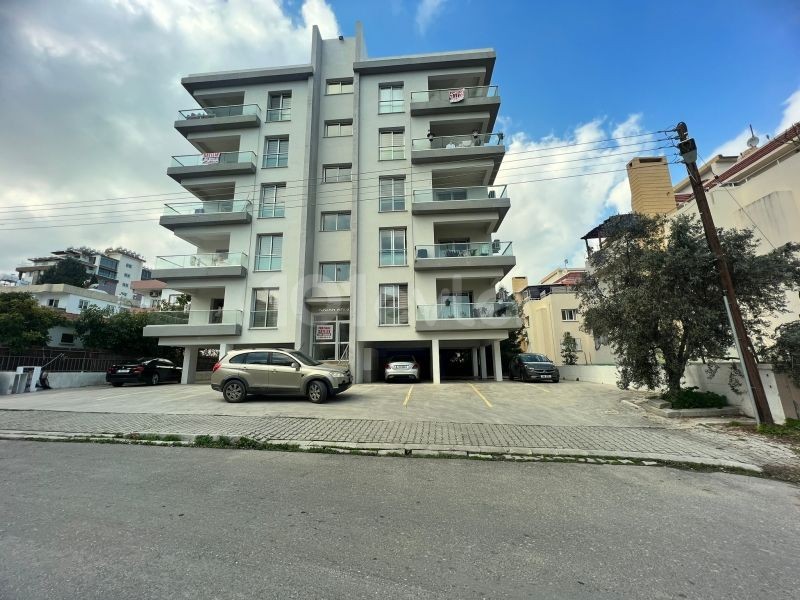 Girne merkezde satılık 2+1