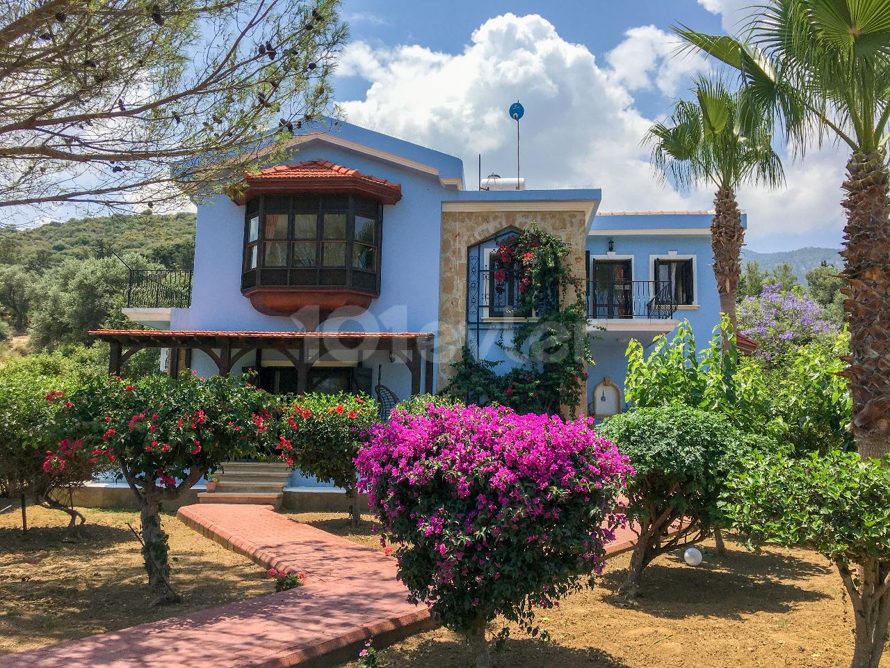 3+1 Villa zum Verkauf in Alsancak