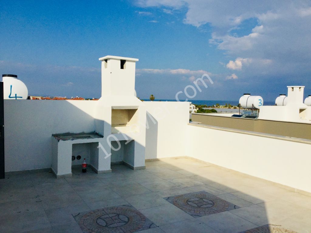 2+1 flats in Cyprus Girne Alsancak with modern design large terrace and garden use.