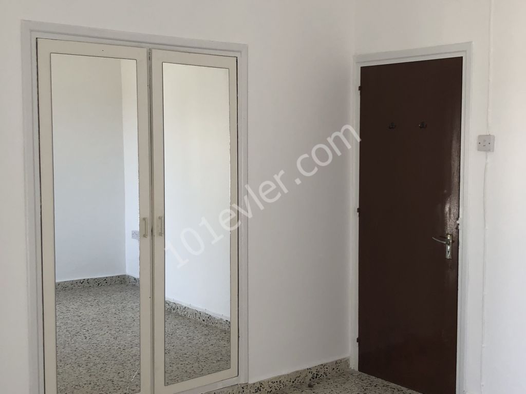 Villa To Rent in Aşağı Girne, Kyrenia