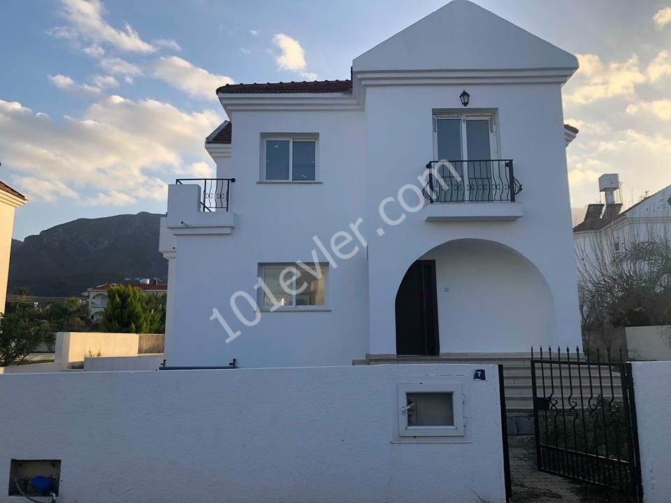 Villa To Rent in Karaoğlanoğlu, Kyrenia