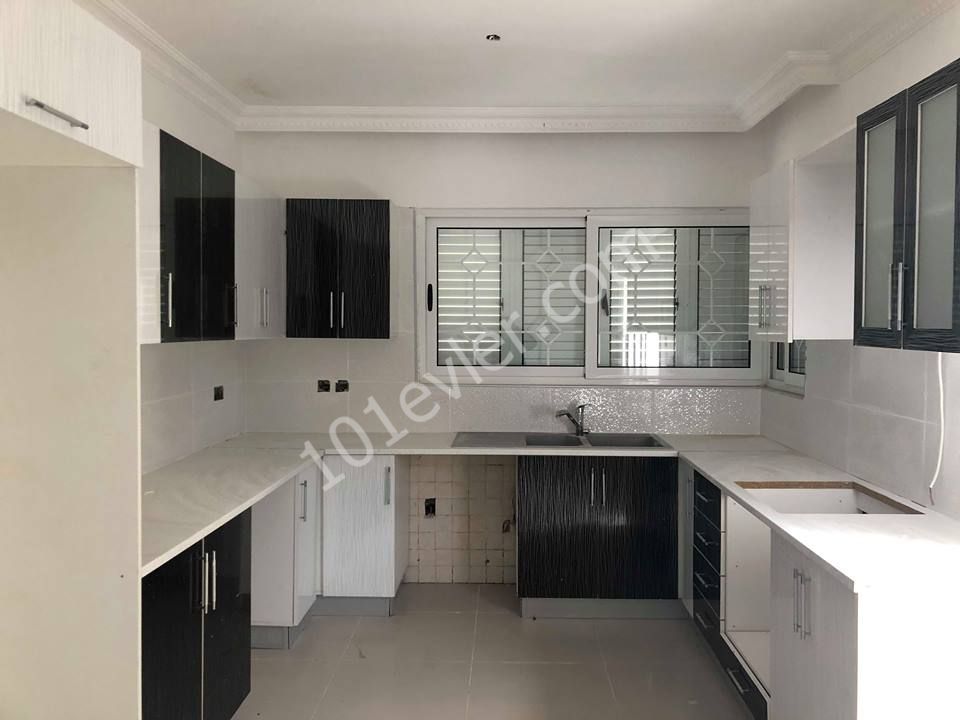 Villa To Rent in Lapta, Kyrenia