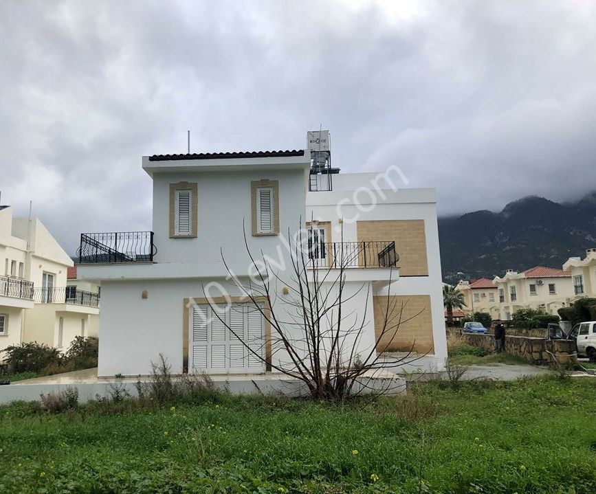 Villa To Rent in Lapta, Kyrenia