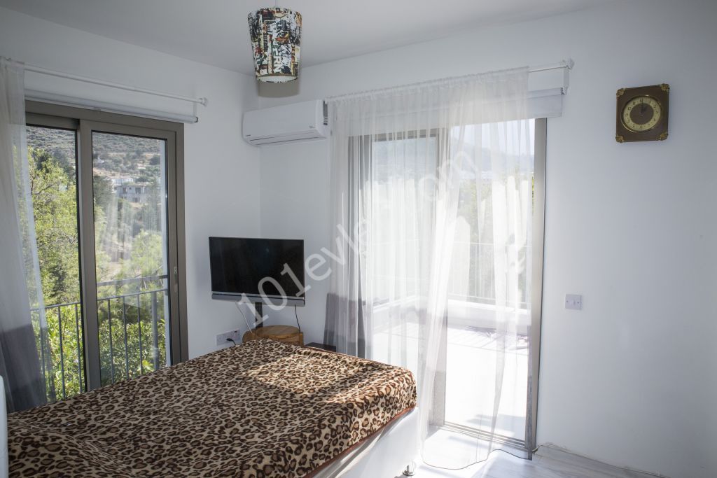 Villa For Sale in Alsancak, Kyrenia