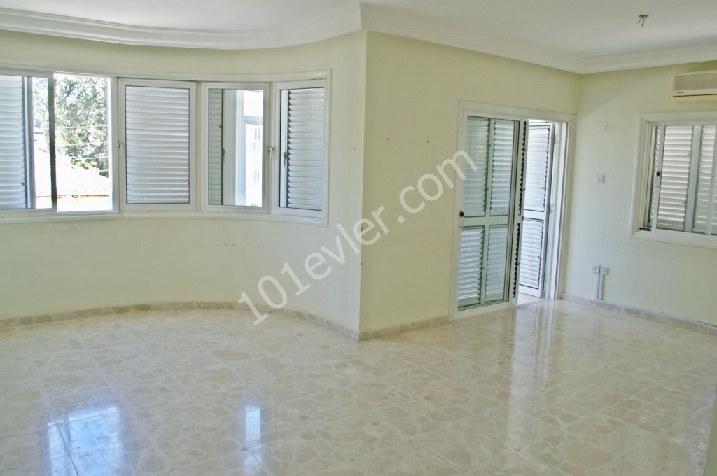 Flat For Sale in Köşklüçiftlik, Nicosia