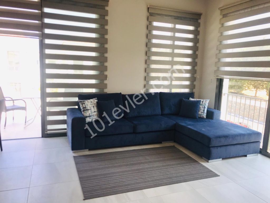 Girne Alsancak Kıbrıs Town Houses'ta 2+1 Deniz Manzaralı Fırsat Daire