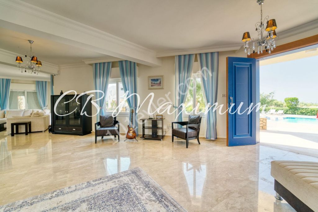 Kıbrıs Girne de Satılık Villa