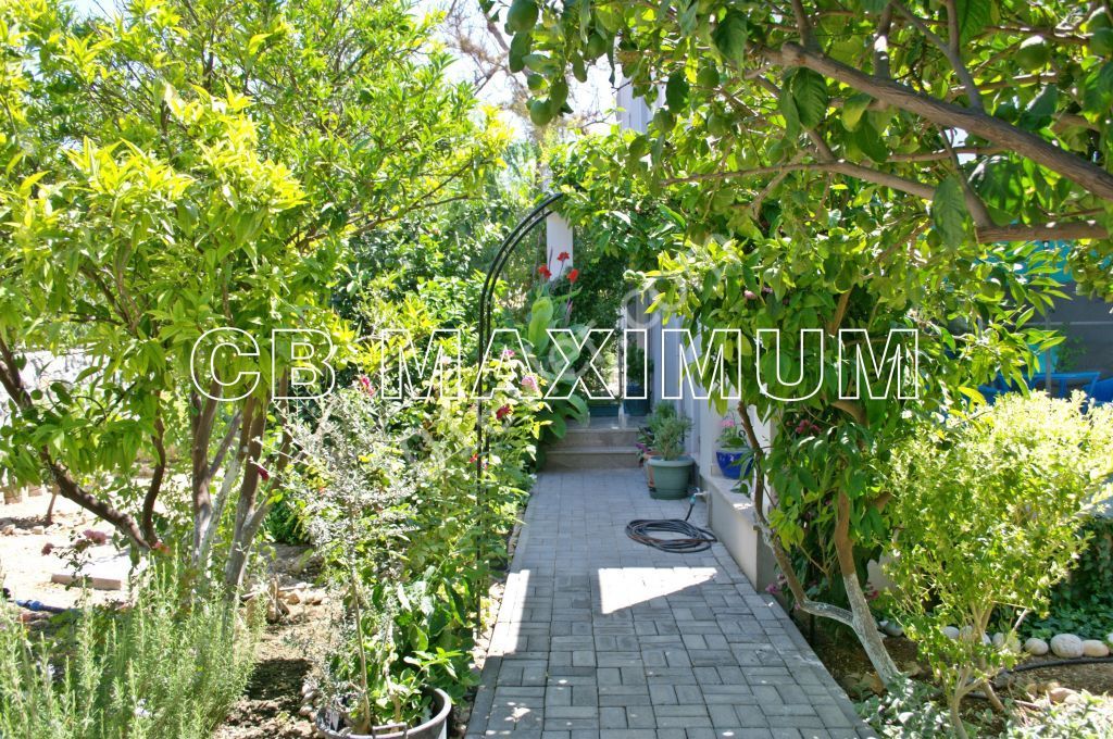 Semi Detached For Sale in Alsancak, Kyrenia