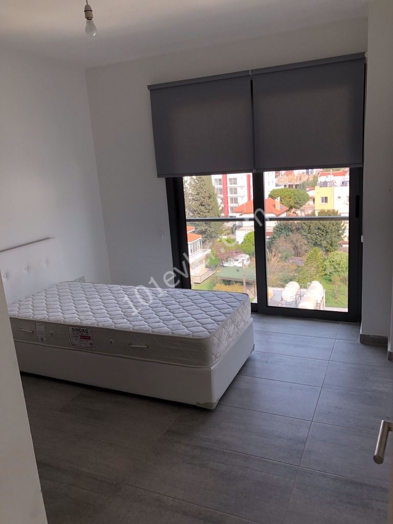 Girne’de yeni bir yatırım fırsatı: hazır kiracılı Satılık blok apartman