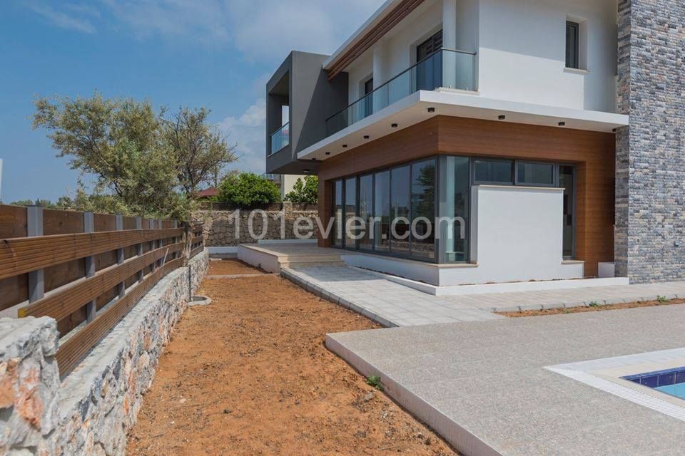 Turkish Title Deed Modern  Luxury Villa For Sale