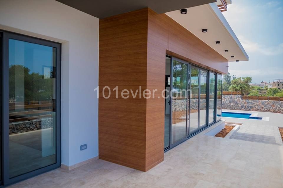 Moderne Villa zum Verkauf in Zypern Kyrenia in der Türkei ** 