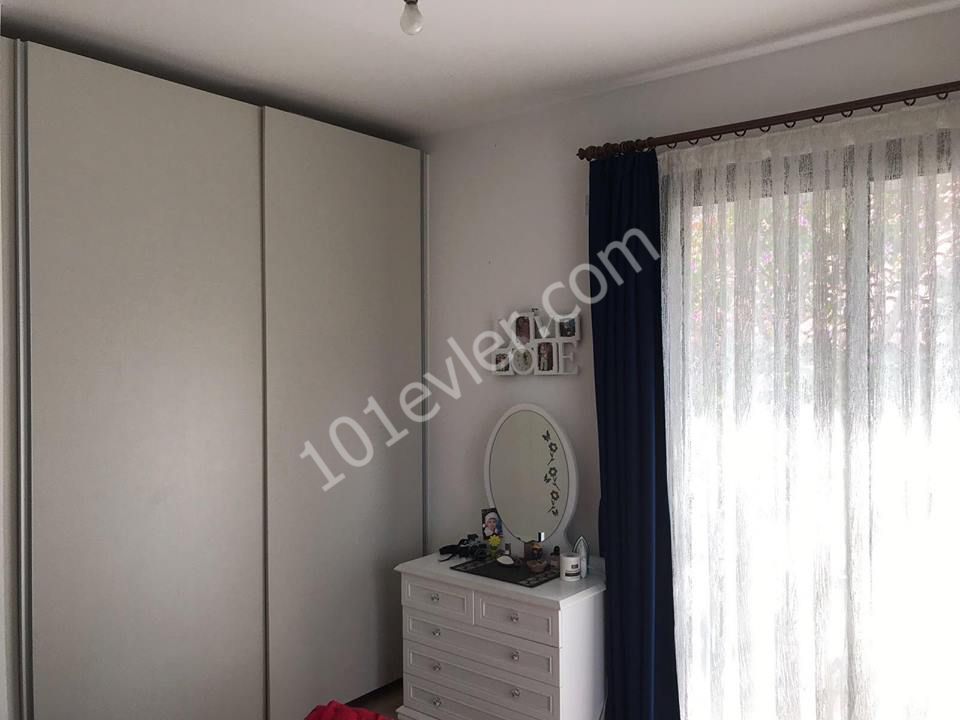 GİRNE ALSANCAK MİLOS PARK TA EŞYALI 2+1 ÜST KAT FIRSAT DAİRE