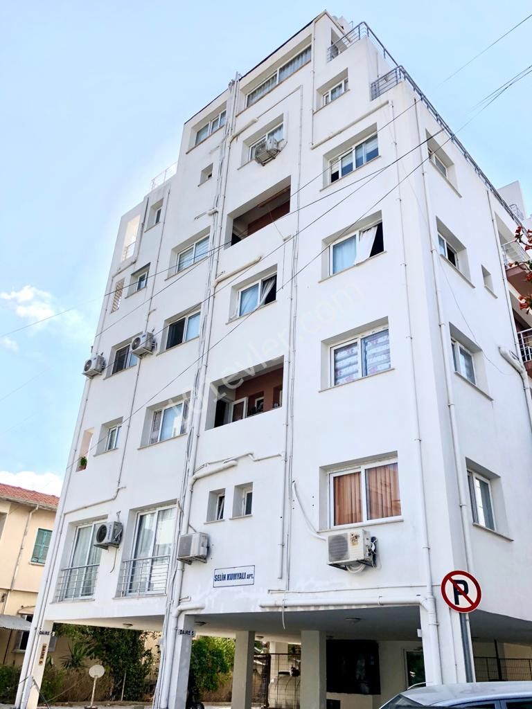 2 + 1 APARTMENT FOR SALE IN CENTRAL KYRENIA