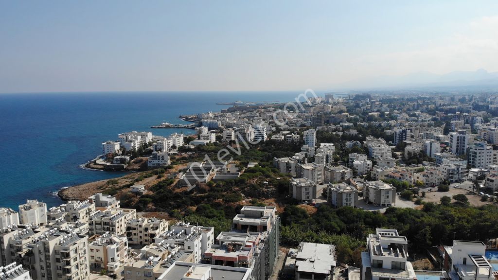 Flat For Sale in Aşağı Girne, Kyrenia