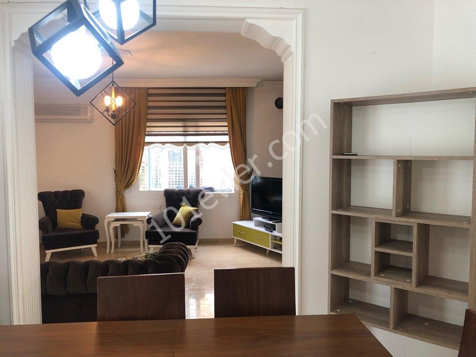 ALSANCAK TA HAVUZLU 3+1 EŞYALI VİLLA 600 STG