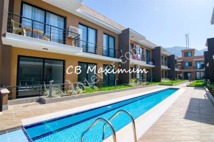 Girne Merkezde Site İçerisinde Satılık 1+1 Daire