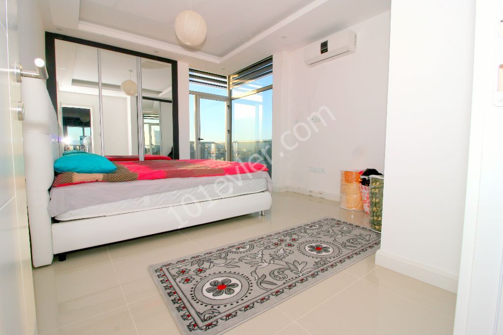 Flat To Rent in Girne Merkez, Kyrenia