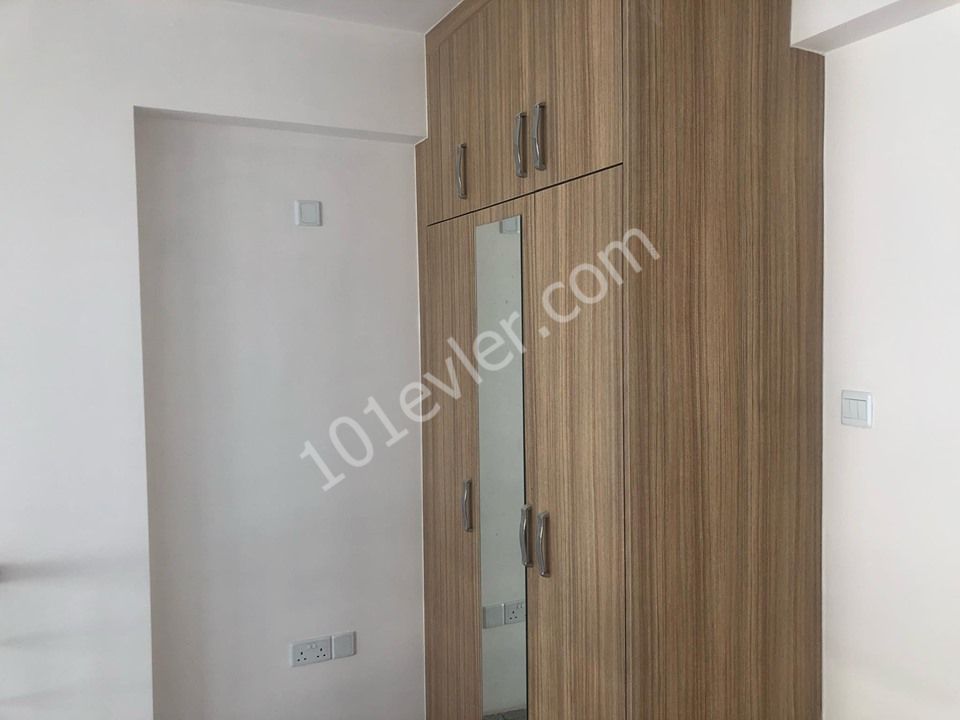 KIBRIS GİRNE KARAOĞLANOĞLU'NDA 170 M2 SATILIK 3+1 TRİBLEX VİLLA