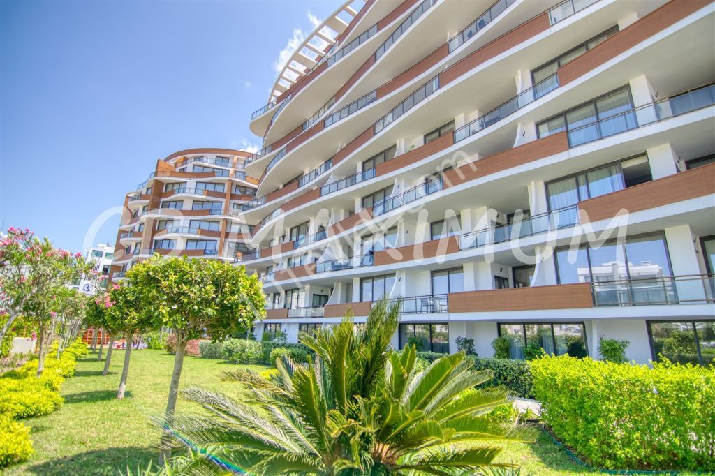 Меблированные апартаменты 3+1 Residence с видом на море и горы в центре Кирении, Кипр. ** 