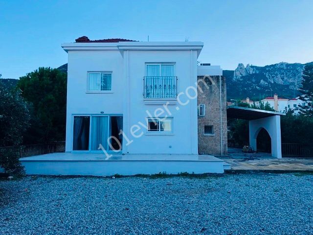 Villa To Rent in Zeytinlik, Kyrenia