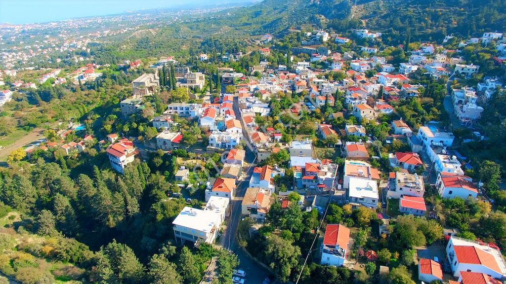  NORTH CYPRUS KYRENİA BELLAPAİS  FANTASTIC SALES OPPORTUNITY IN BELLAPAIS, FOR PERSONAL USE AND/OR COMMERCIAL USE