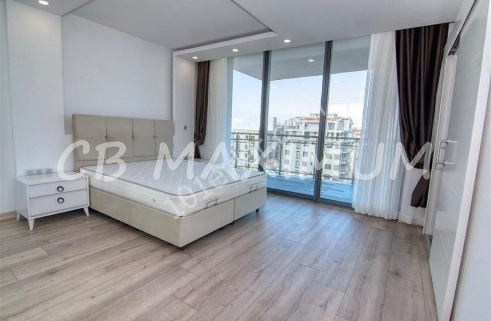 Flat For Sale in Aşağı Girne, Kyrenia