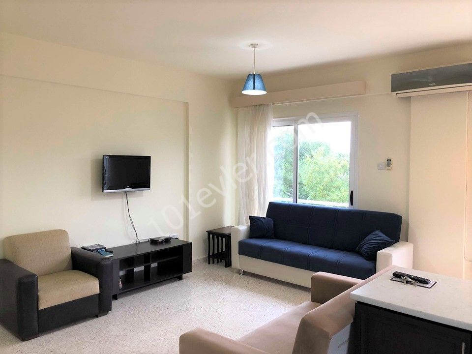 Flat For Sale in Aşağı Girne, Kyrenia