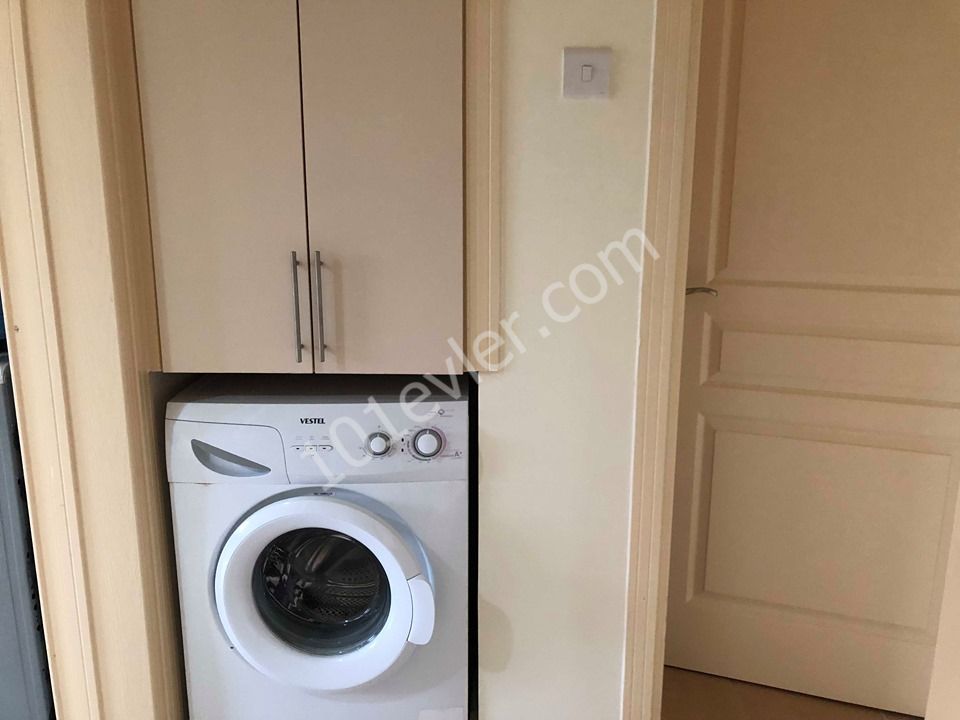 Flat For Sale in Aşağı Girne, Kyrenia