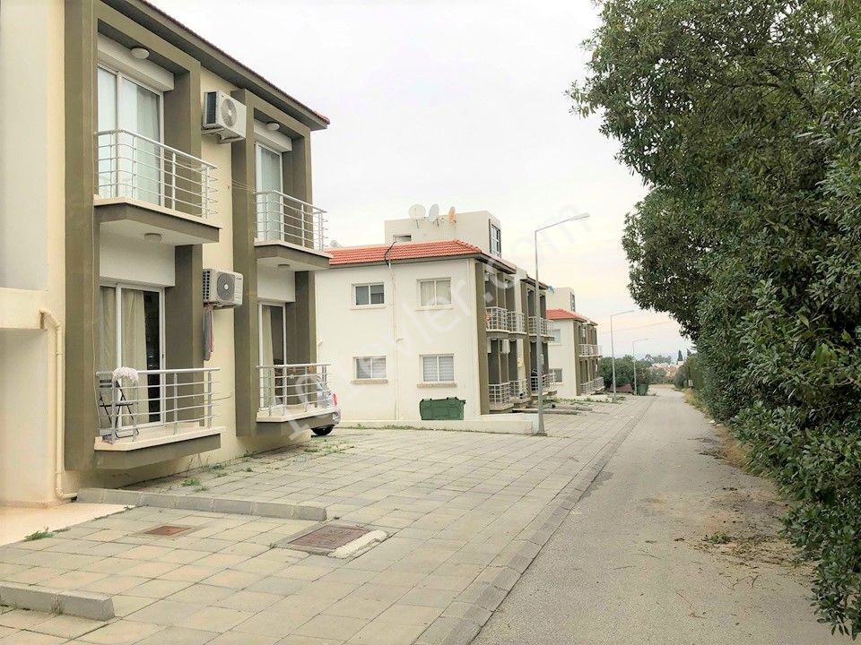 FIRSAT  FIRSAT  !!!  GİRNE KARAOĞLANOĞLUN DA  2+1  FUL EŞYALI 50.000 STG  SATILIK   DAİRE 