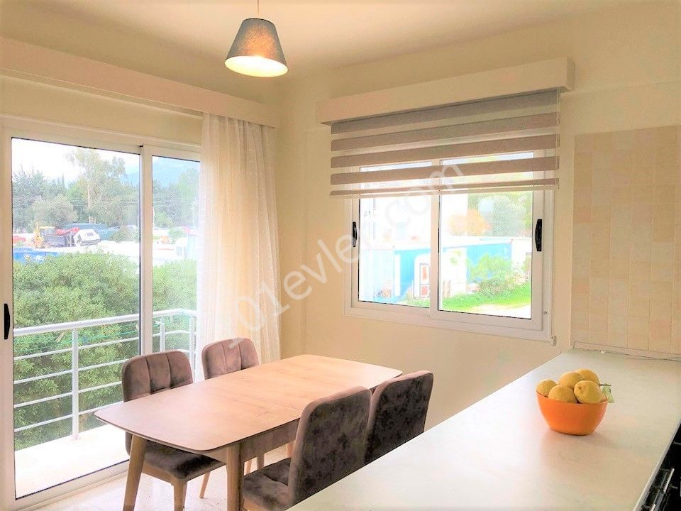 Flat For Sale in Aşağı Girne, Kyrenia