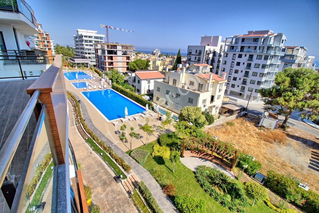 Kıbrıs Girne Merkezde Eşyalı Kiralık 2+1 Residence Dairesi